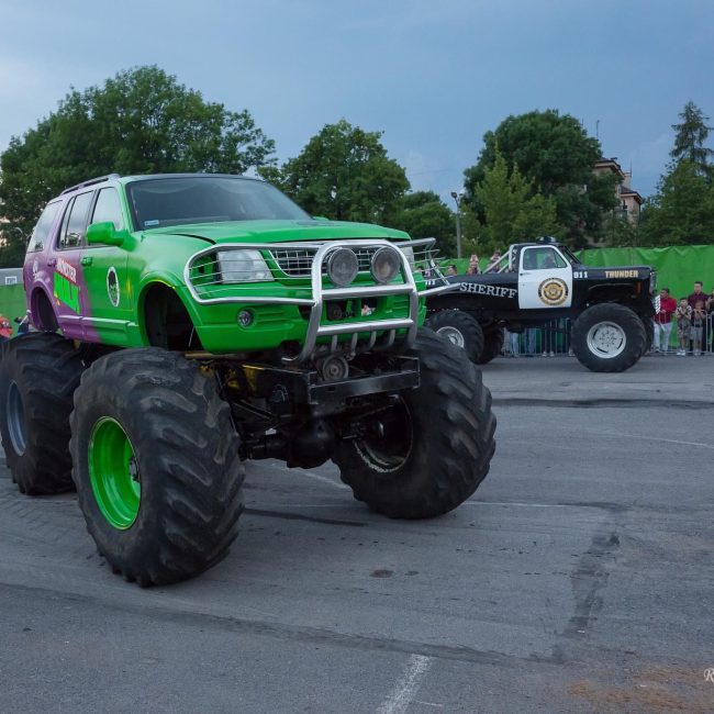 monster truck show w suwalkach niezapomniane widowisko pelne adrenaliny 23