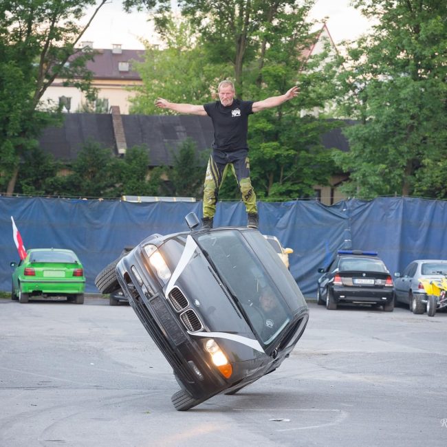 monster truck show w suwalkach niezapomniane widowisko pelne adrenaliny 33