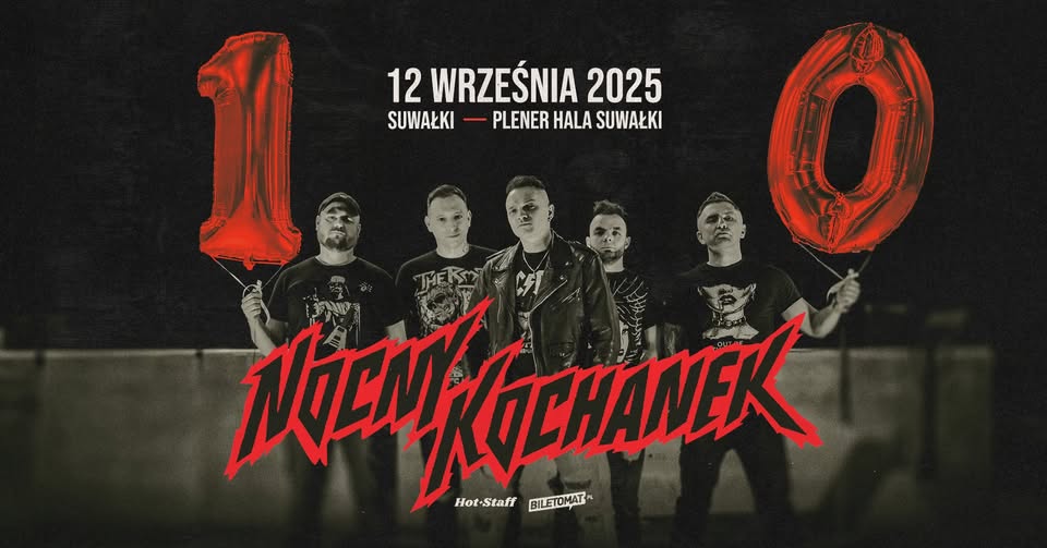 Nocny Kochanek w Suwałkach na 10-lecie zespołu Członkowie zespołu Nocny Kochanek podczas koncertu