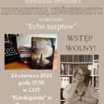 Portret Katarzyny Kuśmierczyk na tle okładki książki Echo szeptów