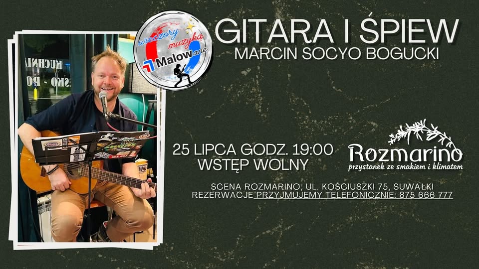 Marcin Socyo Bogucki z gitarą podczas występu