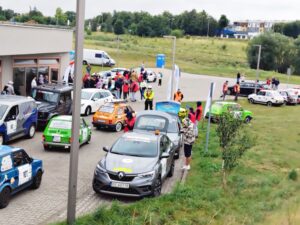 wielka wyprawa maluchow 2025 zawitala dzis do suwalk 005