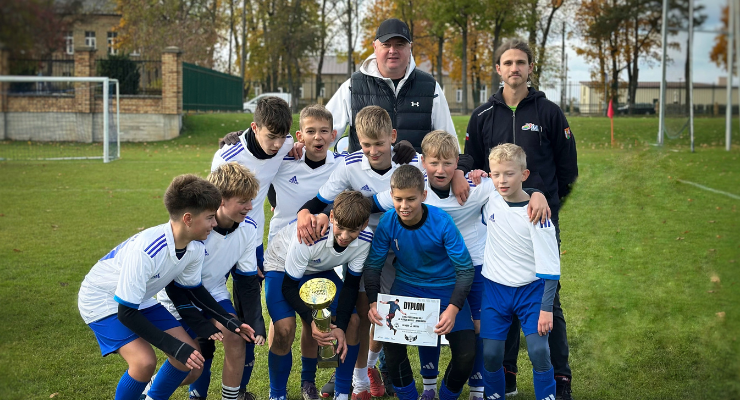 szkola podstawowa nr 5 zwycieza w mistrzostwach suwalk w pilce noznej chlopcow