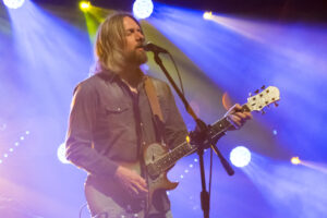 The Steepwater Band 17