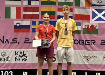 piec medali dla skb suwalki na turniejach badmintonowych na litwie