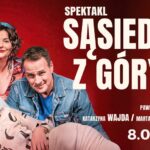 aktorzy spektaklu Sąsiedzi z góry występujący na scenie