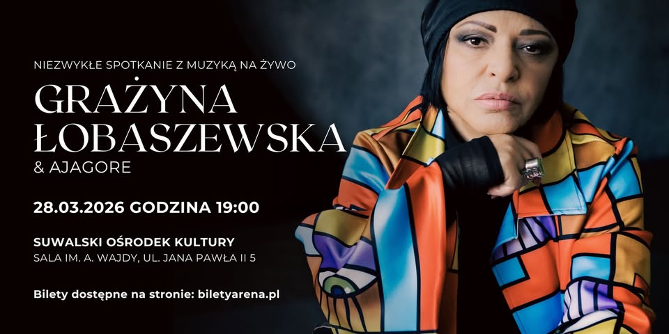 Grażyna Łobaszewska i zespół Ajagore podczas koncertu