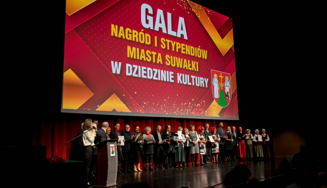 Nagrody i stypendia kulturalne w Suwałkach – wsparcie dla twórców i młodych artystów