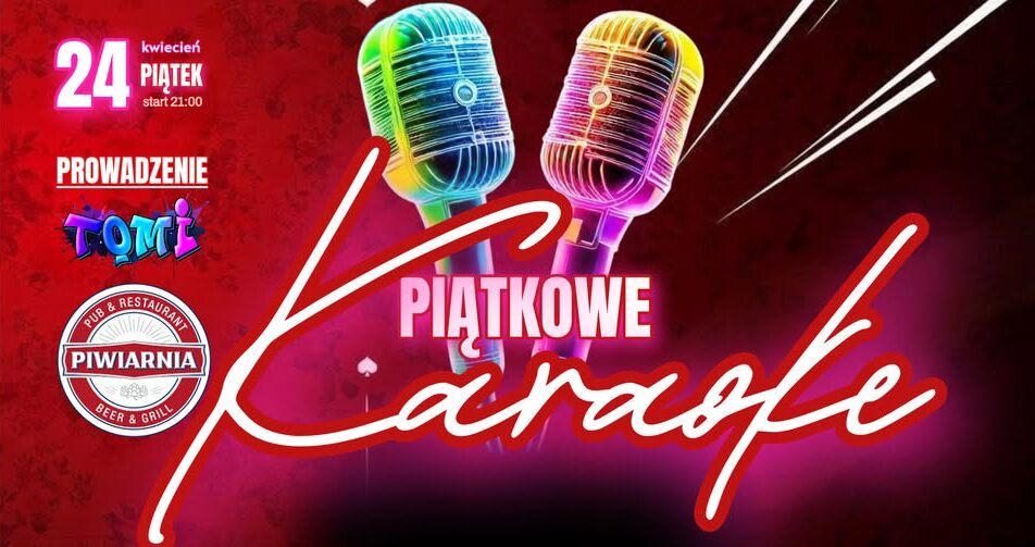 Osoba śpiewająca karaoke w barze z mikrofonem.