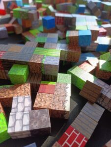 Wielkanocne budowanie z klocków w Suwałki Plaza suwalki plaza wystawa lego 2026 14