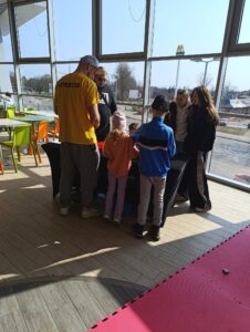 Wielkanocne budowanie z klocków w Suwałki Plaza suwalki plaza wystawa lego 2026 3