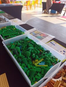 Wielkanocne budowanie z klocków w Suwałki Plaza suwalki plaza wystawa lego 2026 8