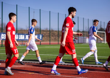 wysokie zwyciestwo wigier suwalki nad zniczem biala piska