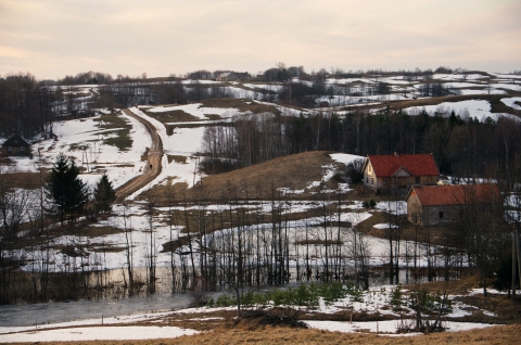 Zajście wielkanocne w Dziadówku nad jeziorem Hańcza