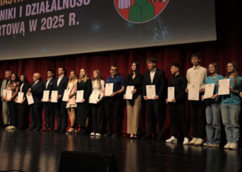 Gala stypendiów i nagród sportowych Miasta Suwałki – podsumowanie osiągnięć 2025 roku gala stypendiow i nagrod sportowych miasta suwalki podsumowanie osiagniec 2025 roku