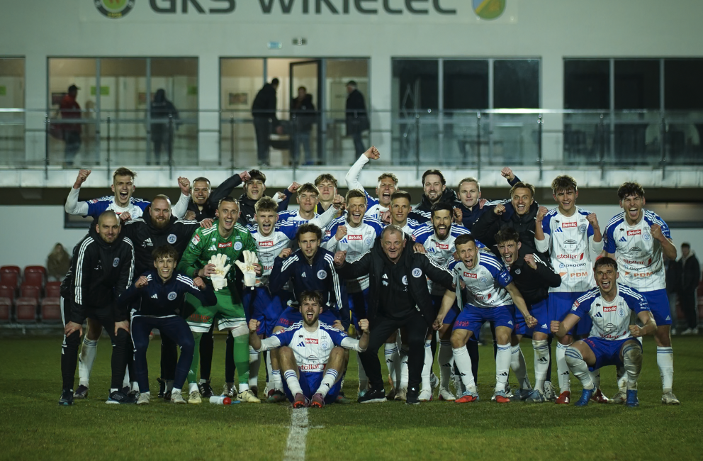 wigry suwalki zwyciezaja na wyjezdzie z gks wikielec