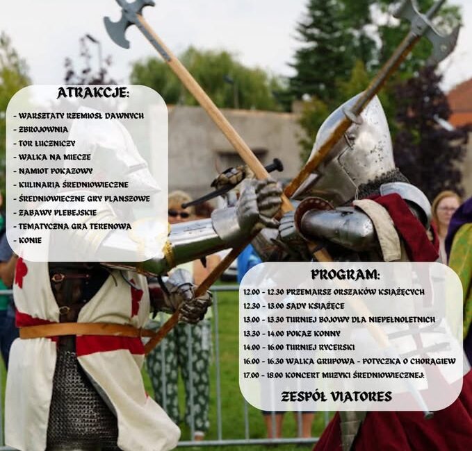 Uczestnicy turnieju w średniowiecznych strojach podczas walki na miecze.