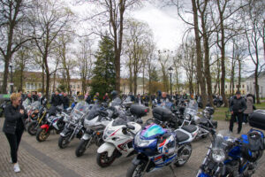rozpoczecie sezonu motocyklowego w suwalkach 2026 foto 12