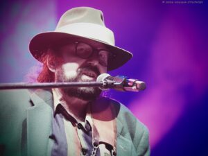 „Osiemnaście mgnień bluesa”. Suwałki Blues Festival w obiektywie Wojciecha Otłowskiego osiemnascie mgnien bluesa suwalki blues festival w obiektywie wojciecha otlowskiego50