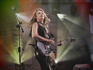 „Osiemnaście mgnień bluesa”. Suwałki Blues Festival w obiektywie Wojciecha Otłowskiego osiemnascie mgnien bluesa suwalki blues festival w obiektywie wojciecha otlowskiego51